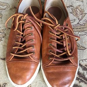 Frye low leather lace ups